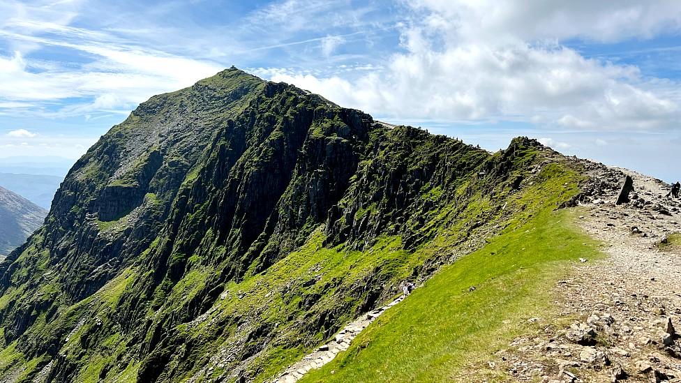 Yr Wyddfa summit