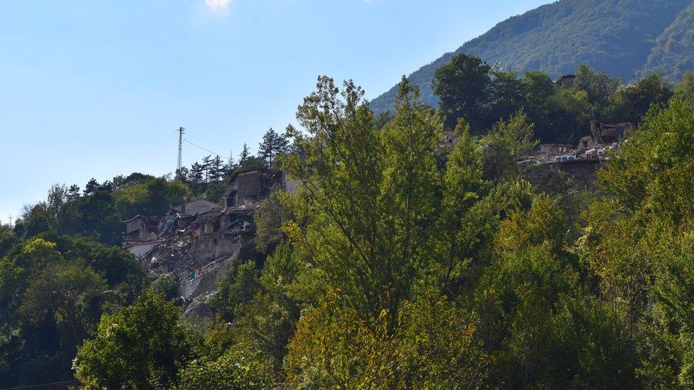 The rubble of Pescara del Tronto, 27 September 2016