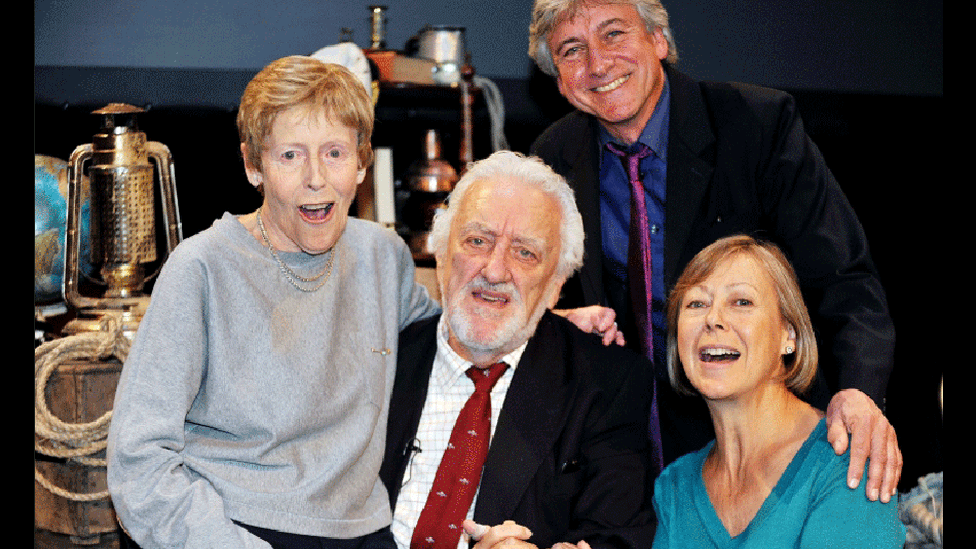 Deddie Davies with fellow cast members of The Railway Children, Bernard Cribbins, Gary Warren and Jenny Agutter