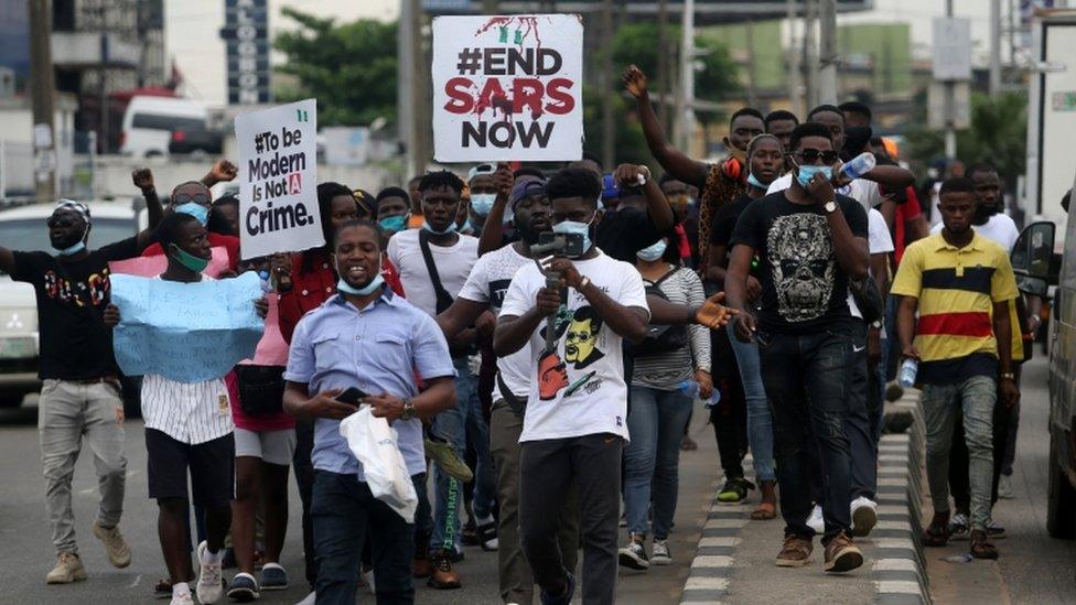 nigerian-protestors.