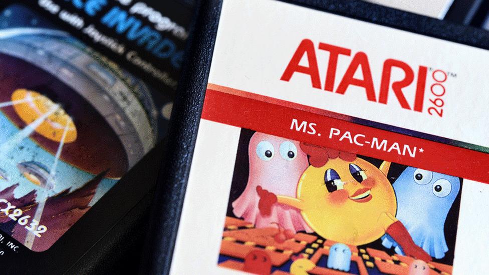 Atari Ms Pac-Man game