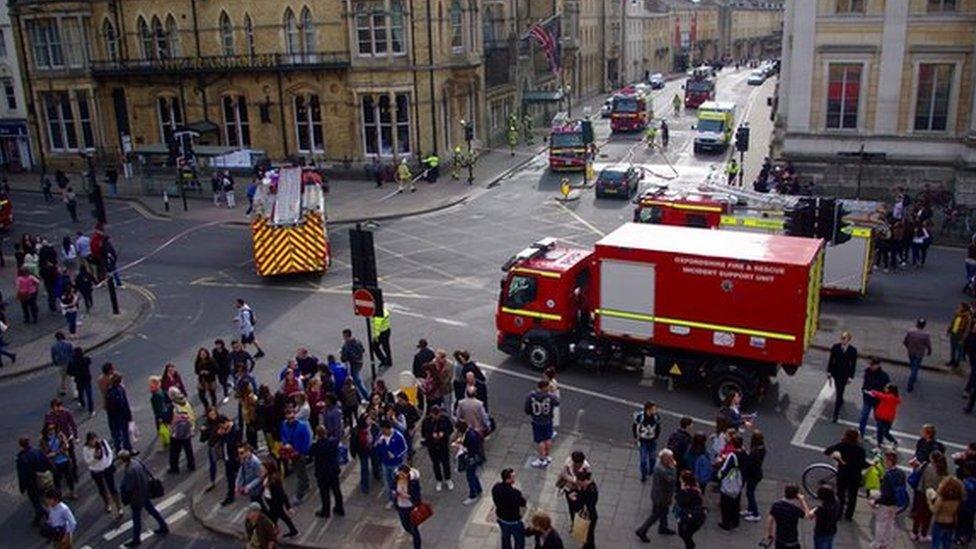 Crowds at Randolph fire