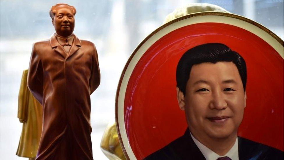 Mao Zedong and Xi Jinping souveniers