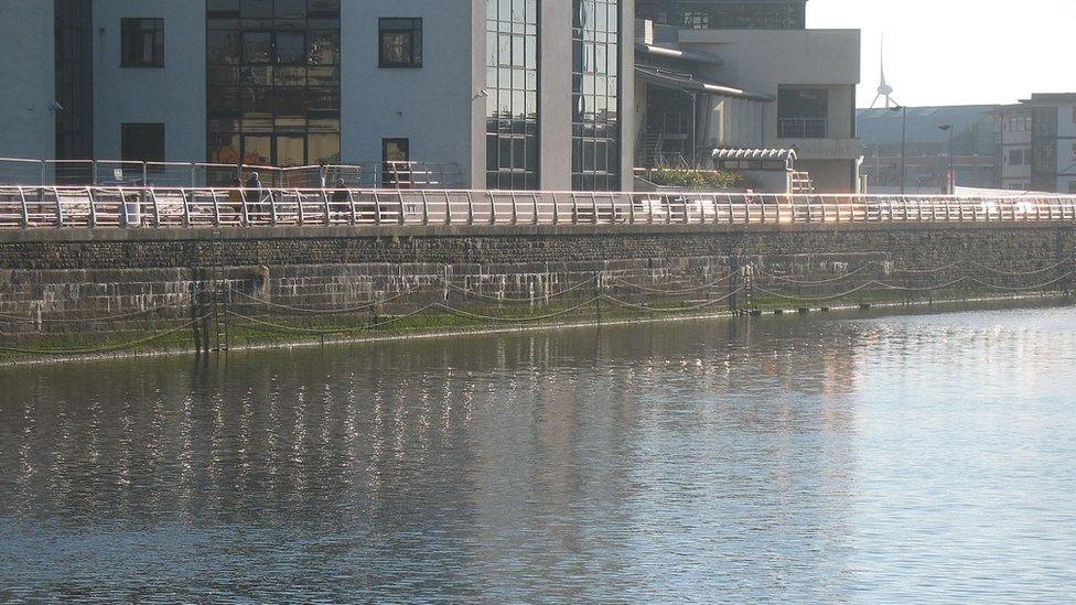 The ropes in the River Tawe