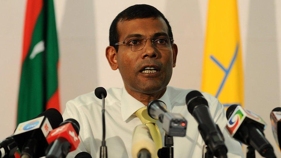 Mohamed Nasheed speaks during a press conference in Male, 10 November 2013.