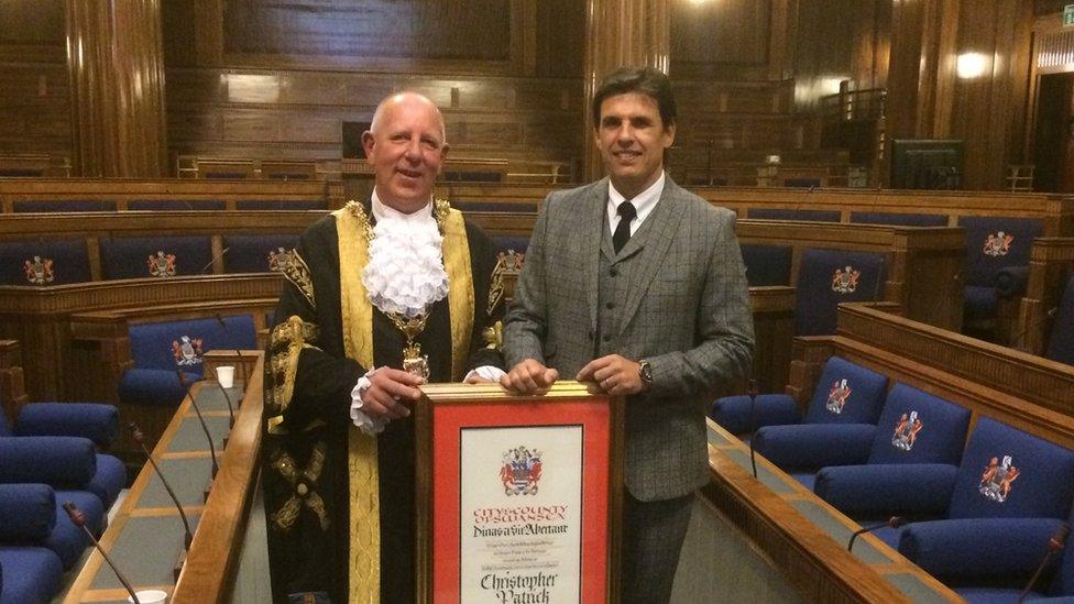 Chris Coleman with Lord Mayor David Hopkins