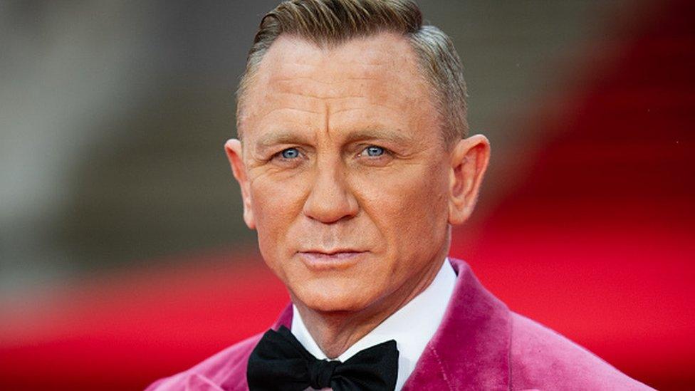 Daniel Craig