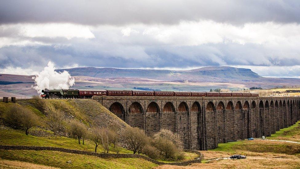 Flying Scotsman crosses Ribblehead viaduct