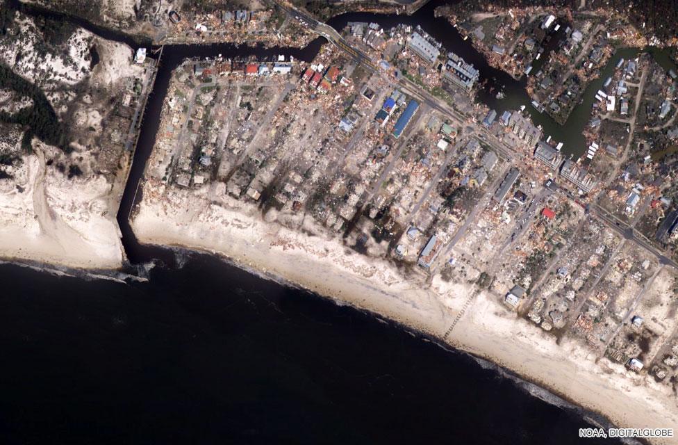 Mexico Beach City Pier, satellite image taken on 11 October 2018