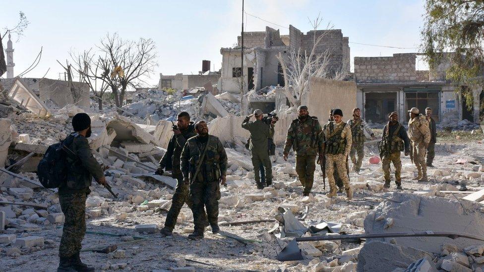 Pro-government forces in Hanano district in eastern Aleppo on 27 November 2016