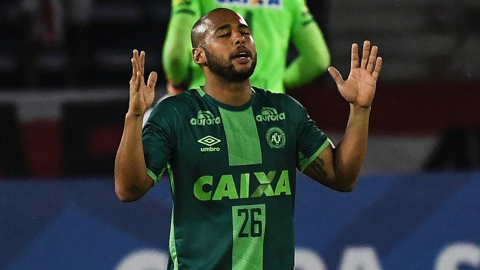 Sergio Manoel from Chapecoense prays during match