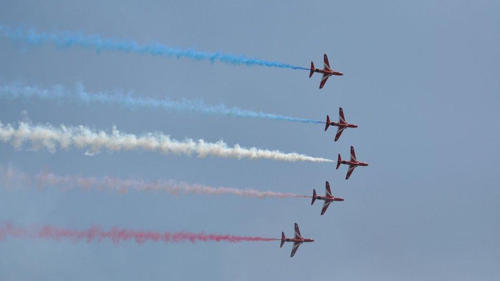 Guernsey air display red arrows