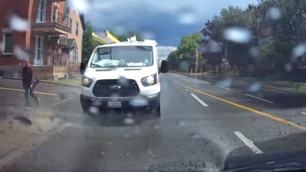 Van driver splashing pedestrians in Ottawa