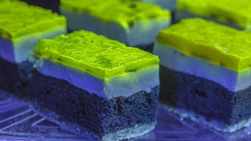 Glow-in-the-dark cakes