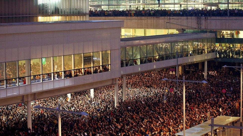 Thousand of people arrive to Barcelona-El Prat international airport to join the rally called by the group called "Tsunami Democratic" on 14 October