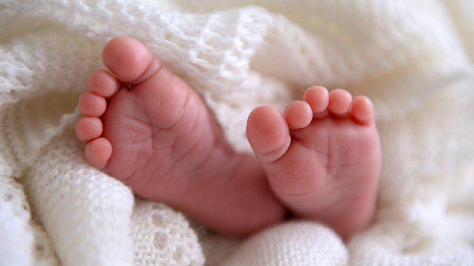 Baby's feet generic