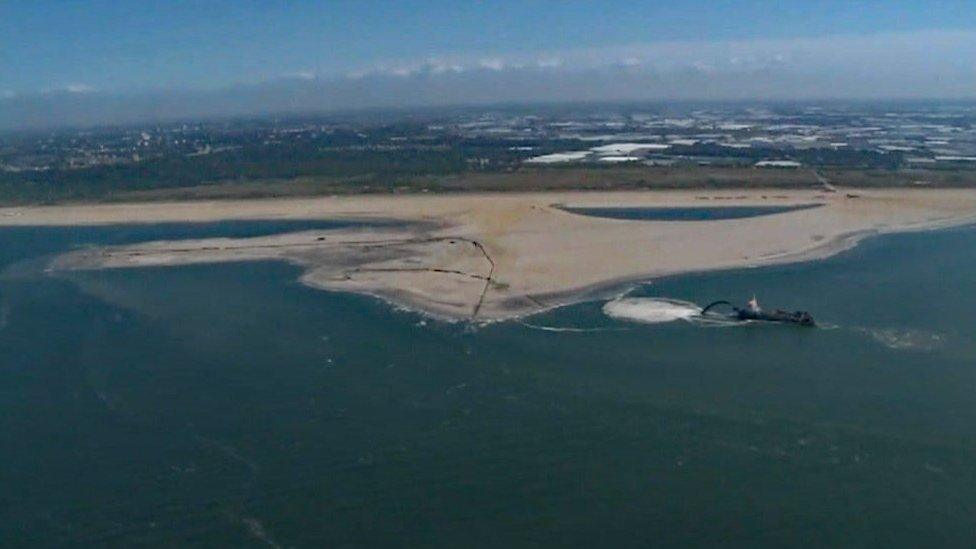 Sandscaping operations in The Netherlands