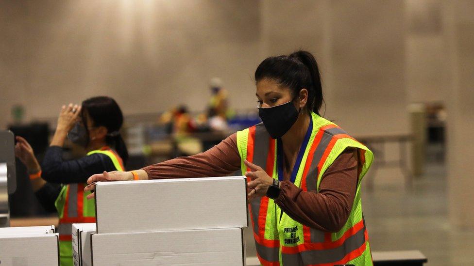 election-worker-counting-ballots