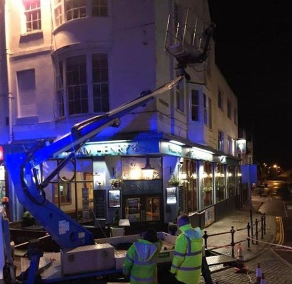 Weymouth Cherry picker