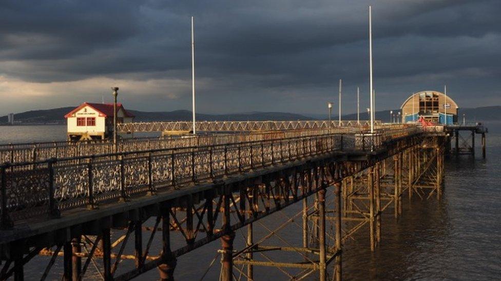 Mumbles pier