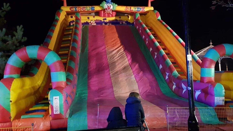 Giant inflatable slide