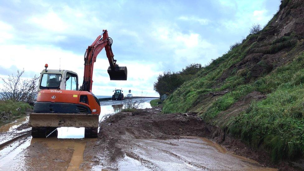 Clear up of landslide