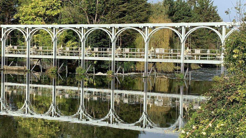 Marsh Weir at Henley