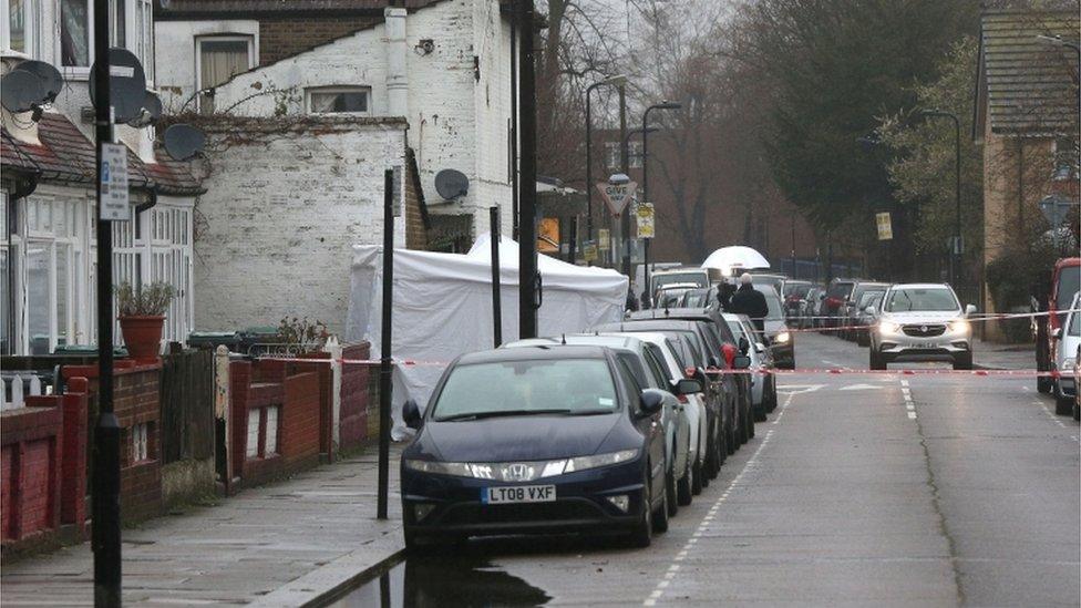 Police cordon on Chalgrove Road