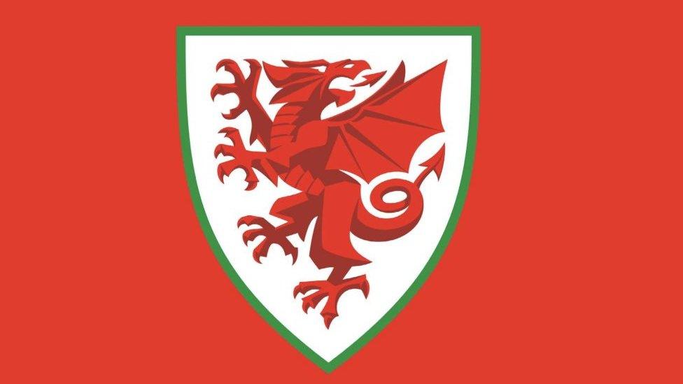 bathodyn newydd Cymru