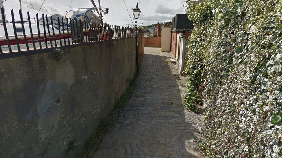 Alley Dock in Leigh-on-Sea