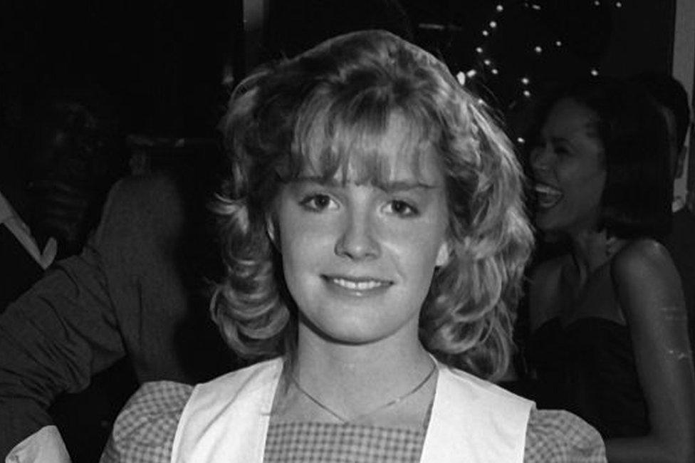 Elisabeth Shue