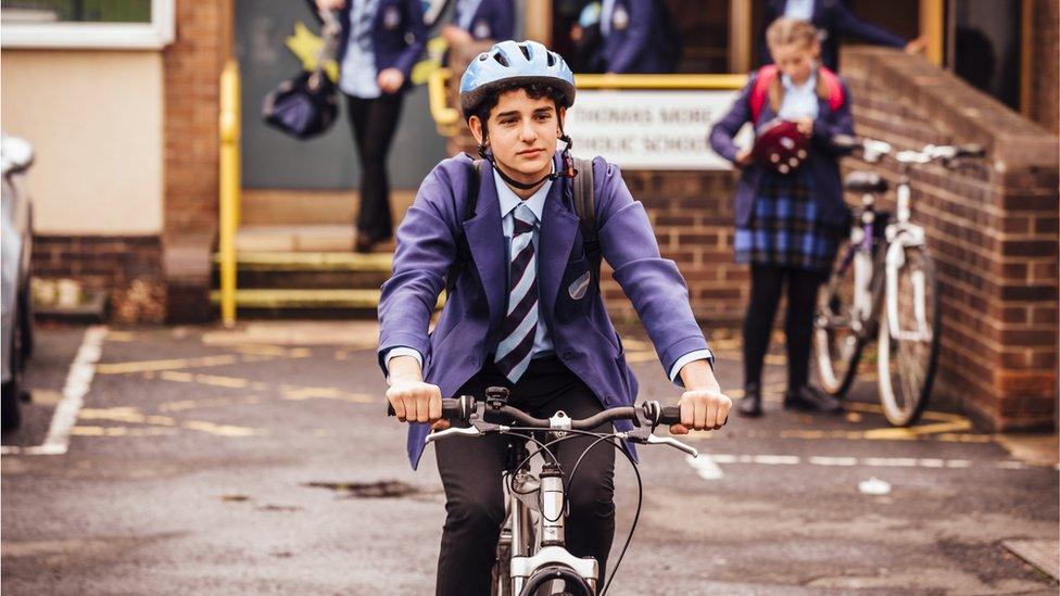 Pupil cycling.