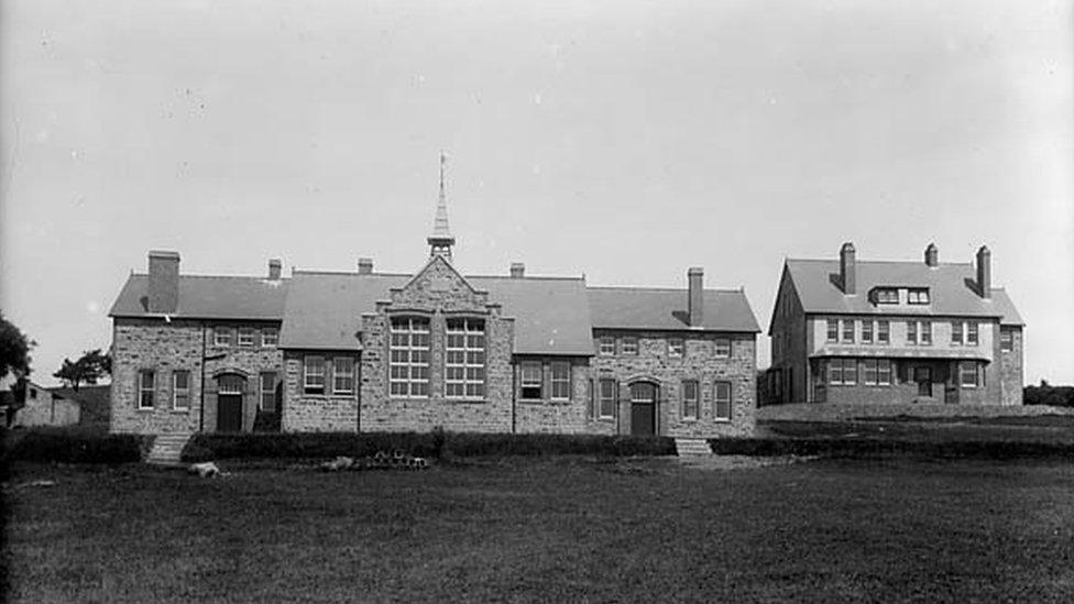 Ysgol Ramadeg Llandysul, yr ysgol sir yn ddiweddarach