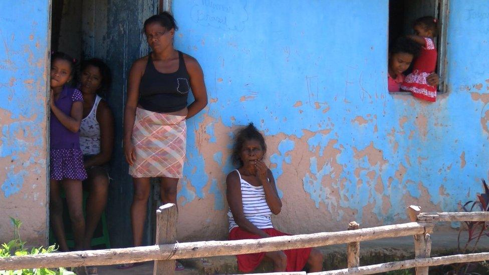 family in Itamatatiua