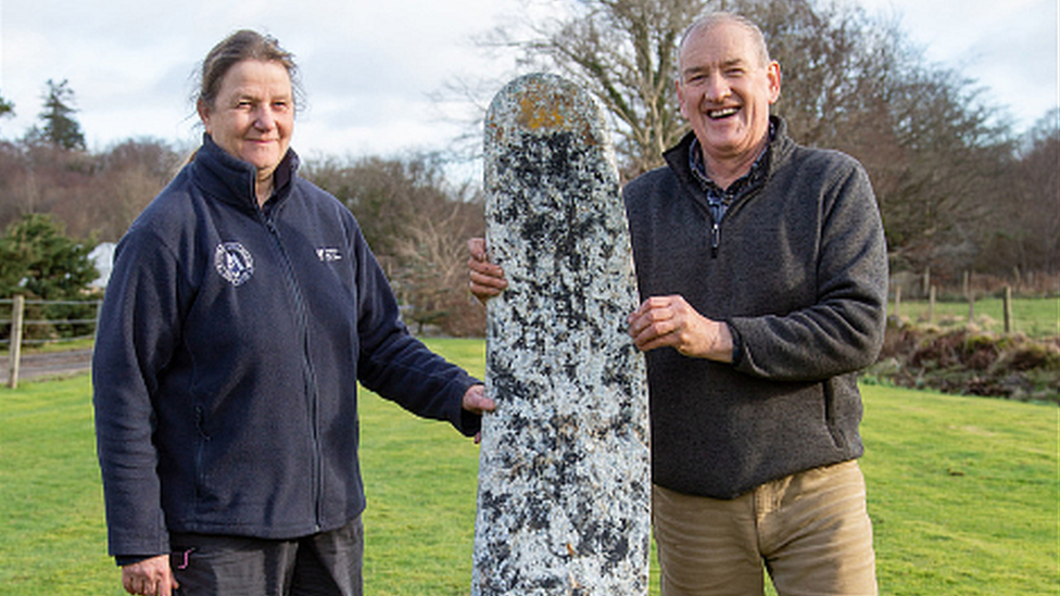 Stewart Lambie and Kate Sampson with the propeller