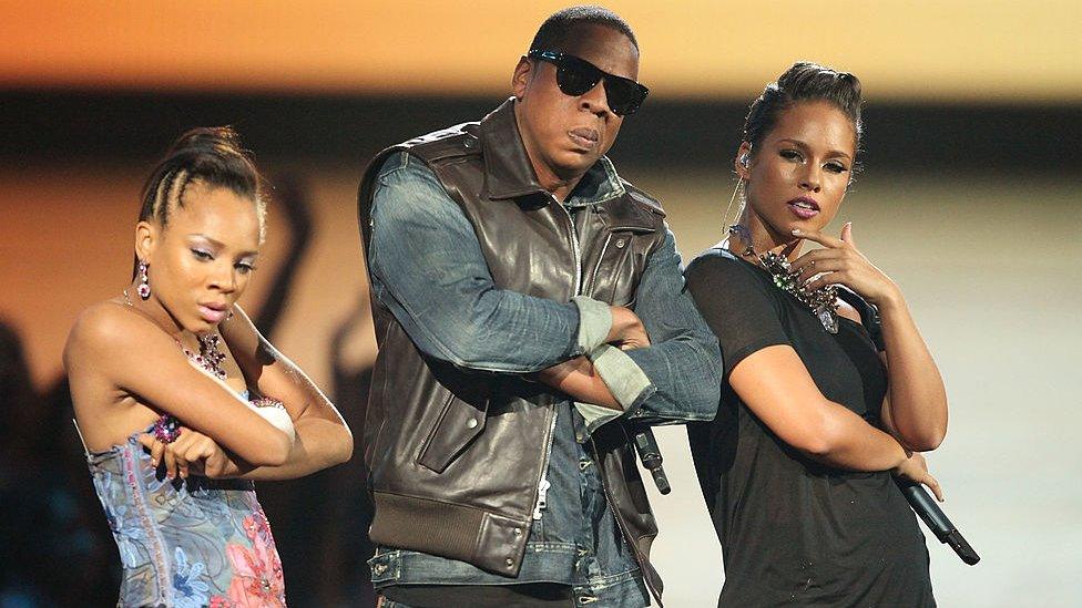 From left to right: Lil Mama, JAY-Z and Alicia Keys