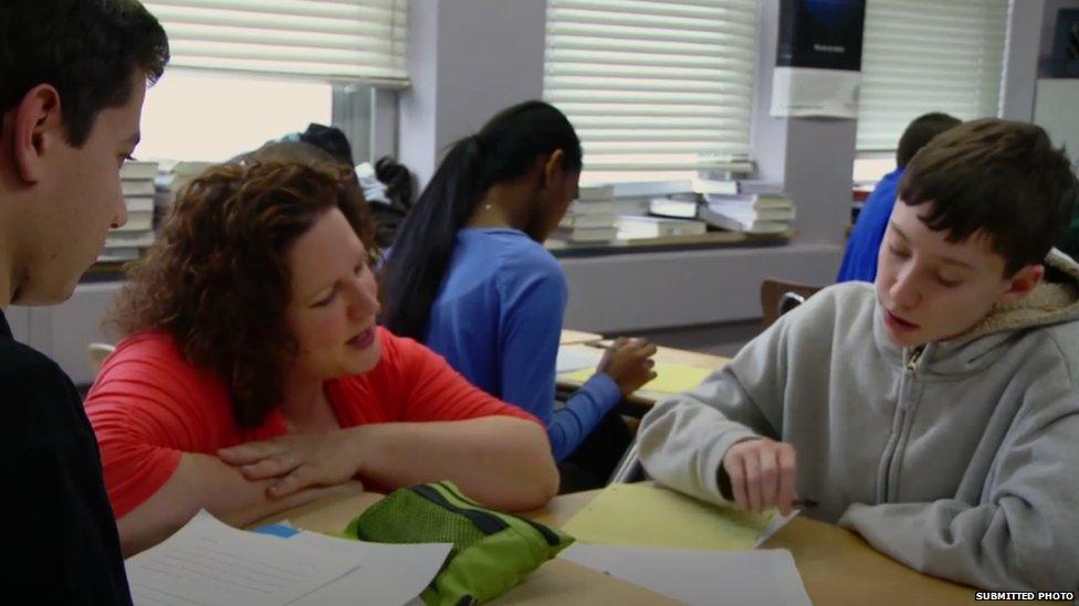 Jennifer Wolfe teaching her students