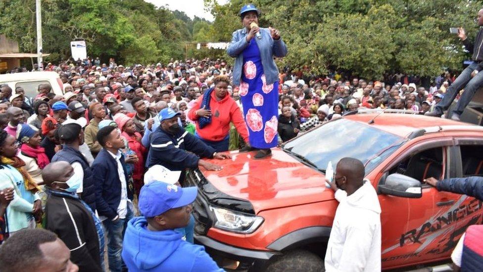 Wavinya Ndeti campaigning