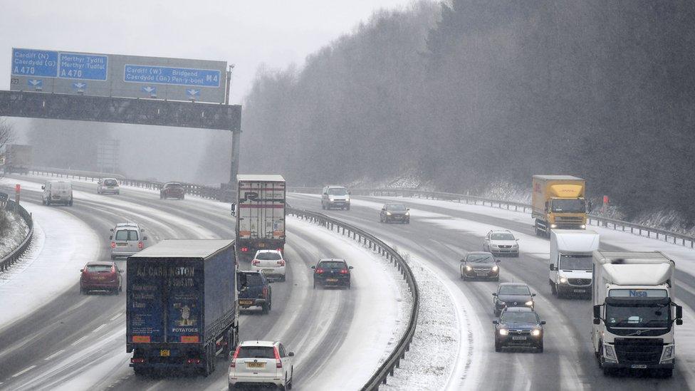 Snow and traffic on the M4