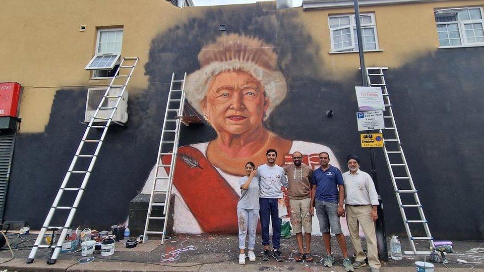 Queen Elizabeth II mural