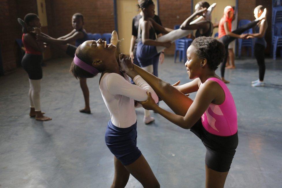 Ballet dancers from the Joburg Ballet Development School train during an afternoon class in the Alexandra Township in Johannesburg, South Africa, Monday 3 October 2016