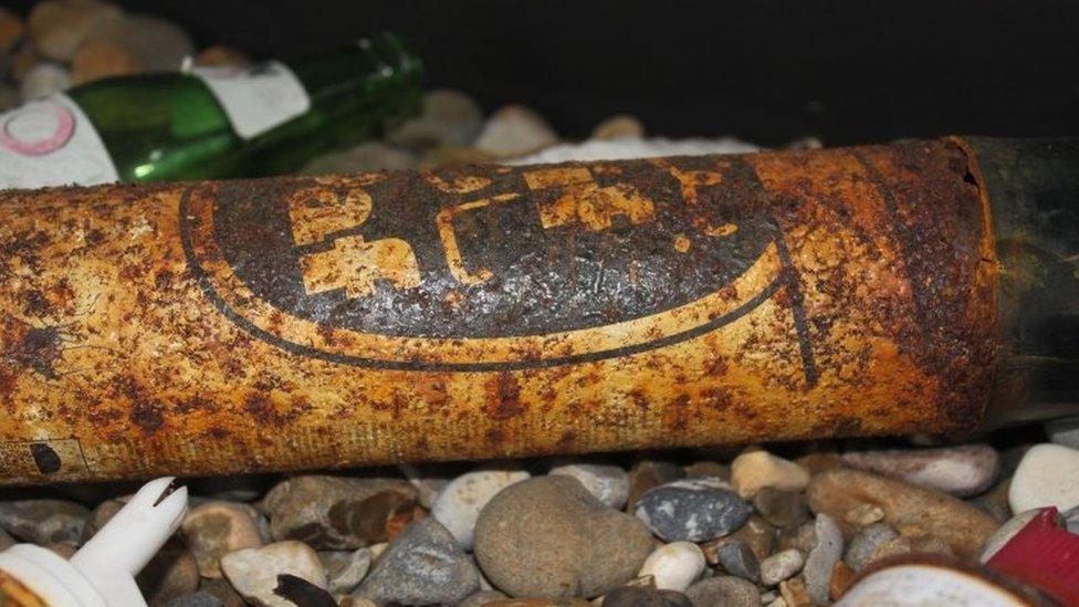 Aerosol-can-from-Saudi-Arabia-found-washed-up-on-beach.