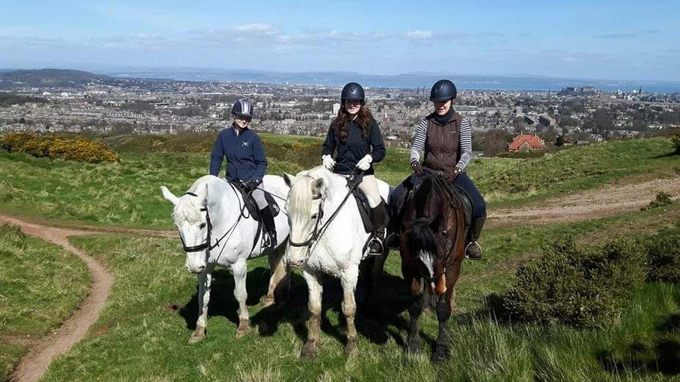 riding lessons