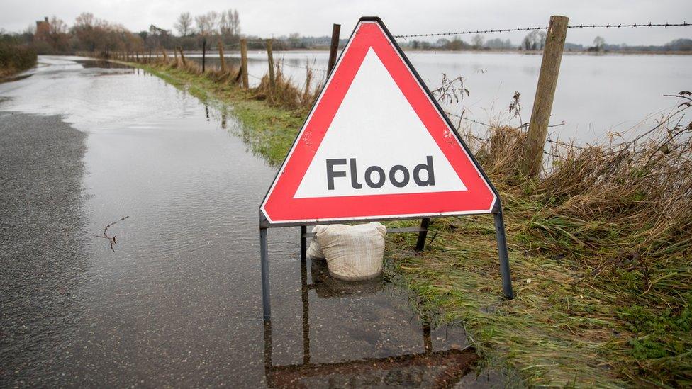 A flood sign