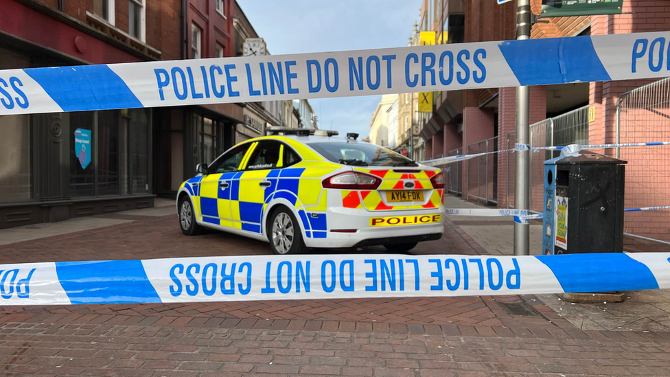 Westgate St in Ipswich cordoned off