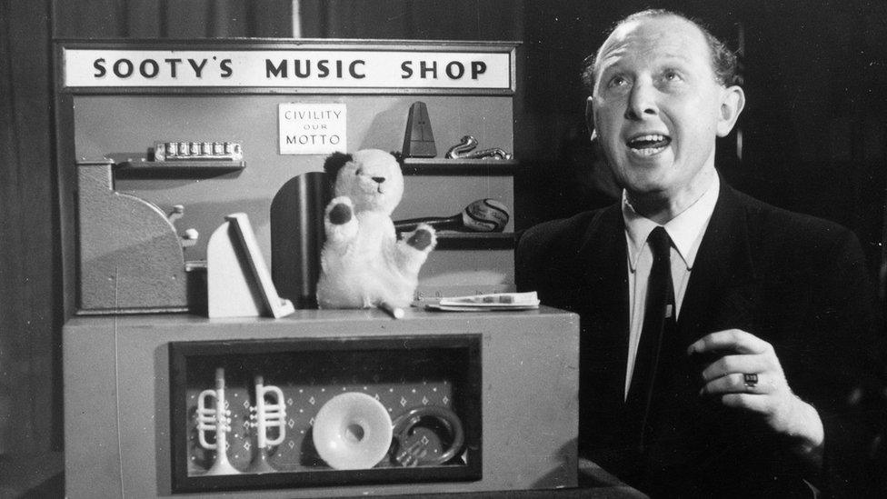 Harry Corbett and Sooty in 1955