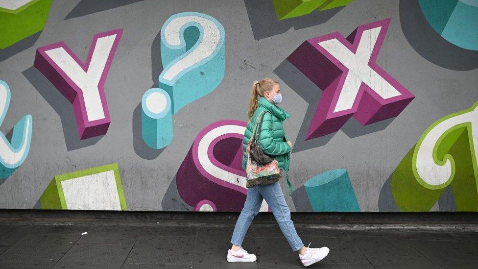 girl-walking-in-Nottingham