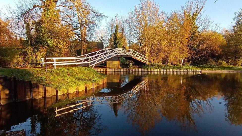 SATURDAY - Kennet & Avon Canal at Newbury