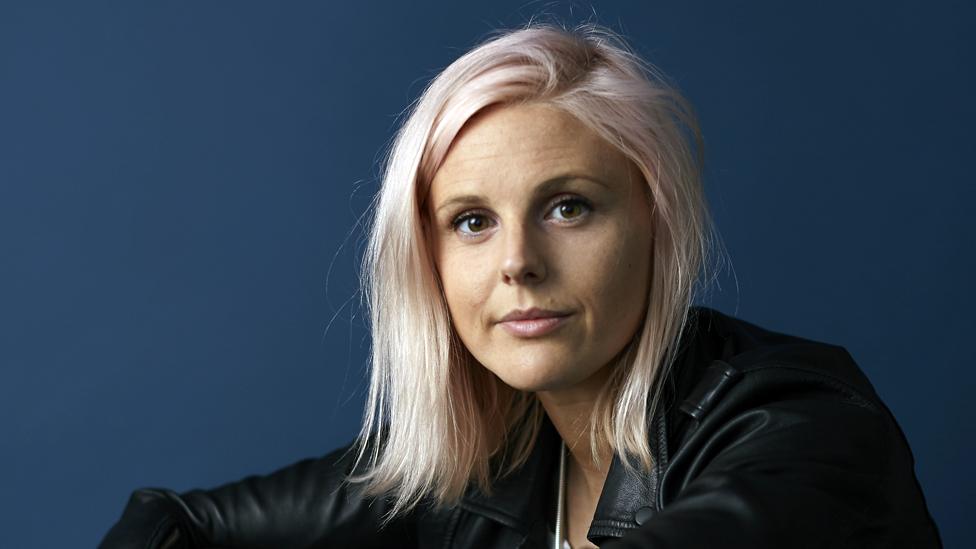 Robyn Exton