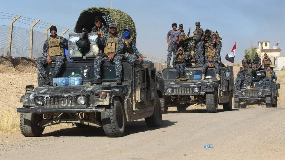 Iraqi government forces enter the Bai Hassan oilfield, west of the multi-ethnic northern Iraqi city of Kirkuk (17 October 2017)